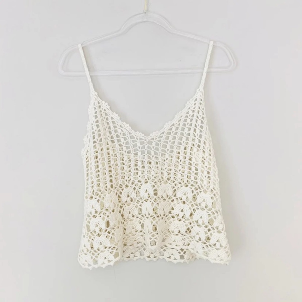 NWOT Crochet Coverup Tank